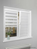 Рулонная штора LmDecor День-Ночь «Визави 03» Белая UNI 2 в алюминиевом коробе с направляющими