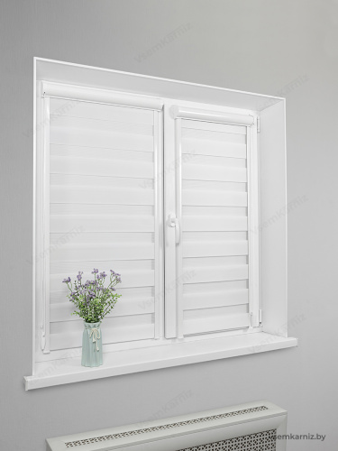 Рулонная штора LmDecor День-Ночь «Визави 03» Белая UNI 2 в алюминиевом коробе с направляющими фото 3